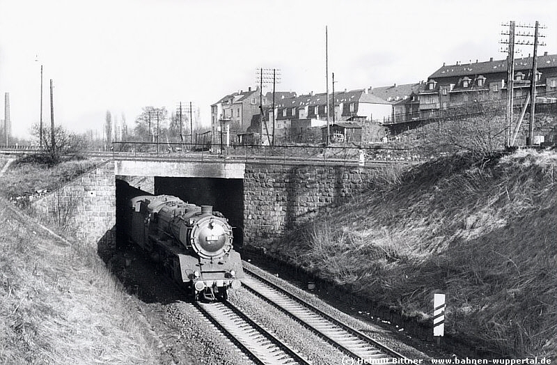 (c) Helmut Bittner   www.bahnen-wuppertal.de