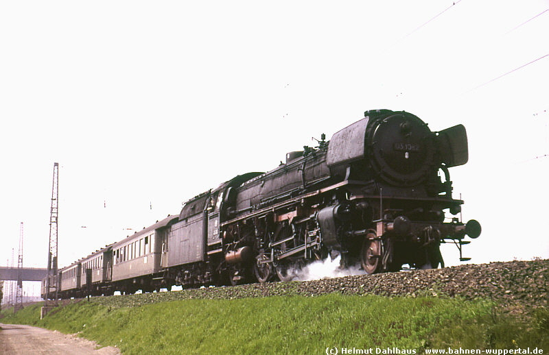 (c) Helmut Dahlhaus   www.bahnen-wuppertal.de