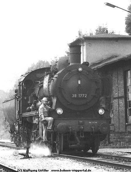 (c) Wolfgang Gttler   www.bahnen-wuppertal.de