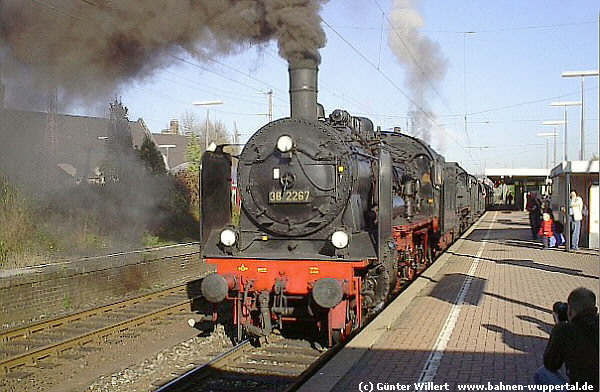 (c) Gnter Willert   www.bahnen-wuppertal.de