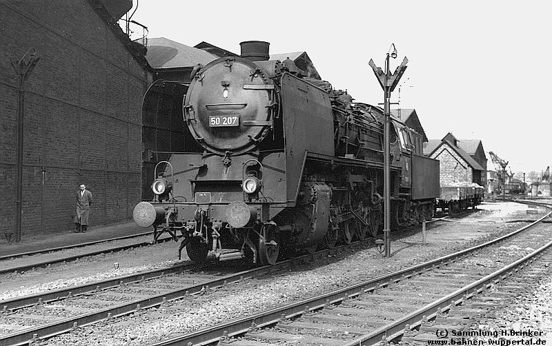 (c) Sammlung H.Brinker
www.bahnen-wuppertal.de