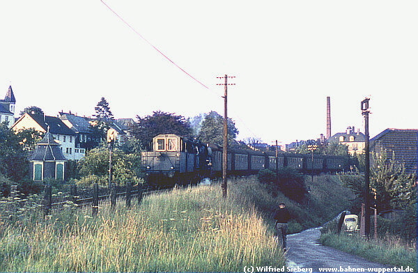 (c) Wilfried Sieberg   www.bahnen-wuppertal.de