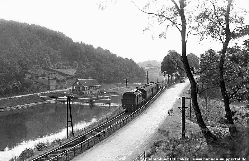 (c) Sammlung H.Brinker   www.bahnen-wuppertal.de