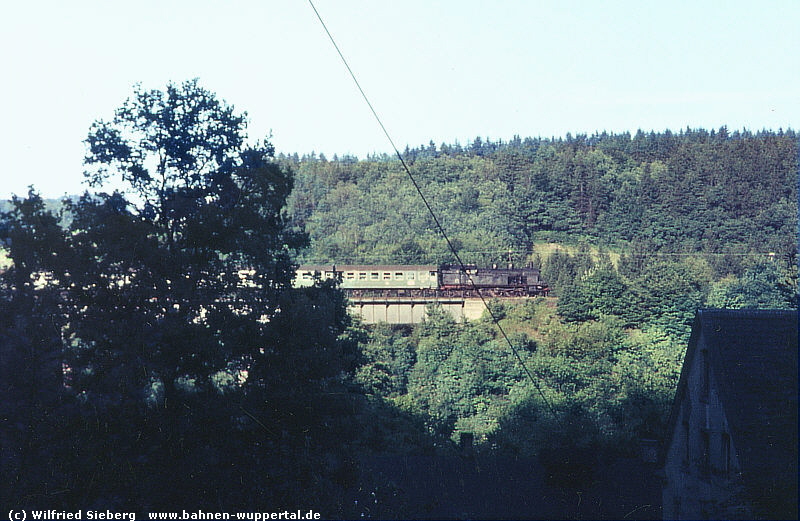 (c) Wilfried Sieberg   www.bahnen-wuppertal.de