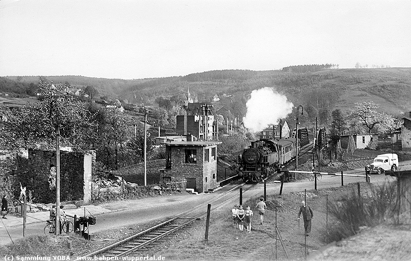 (c) Sammlung VOBA   www.bahnen-wuppertal.de