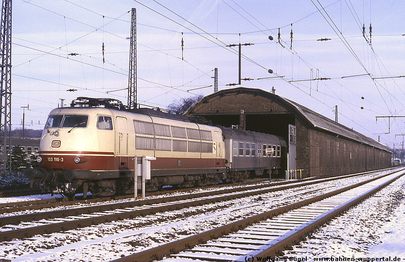 (c) Wolfgang Bgel   www.bahnen-wuppertal.de