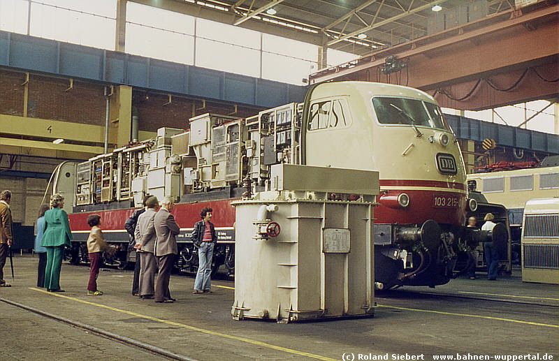 (c) Roland Siebert   www.bahnen-wuppertal.de