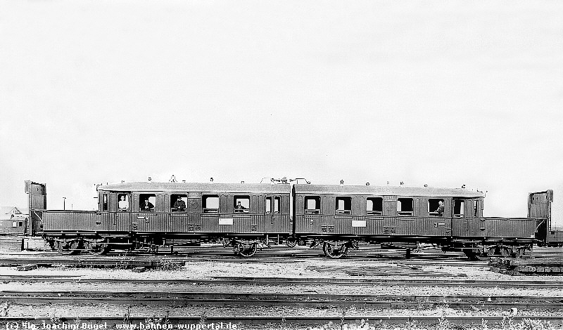 (c) Slg. Joachim Bgel   www.bahnen-wuppertal.de