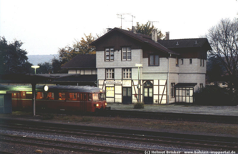 (c) Helmut Brinker   www.bahnen-wuppertal.de