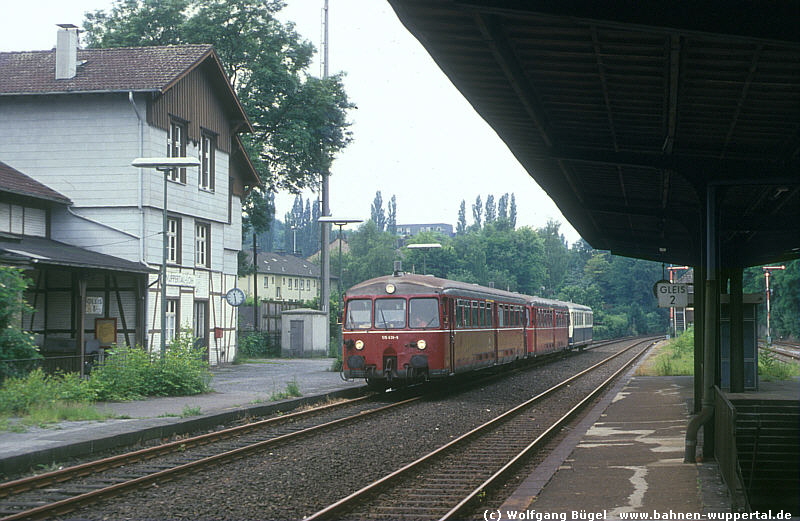 (c) Wolfgang Bgel   www.bahnen-wuppertal.de