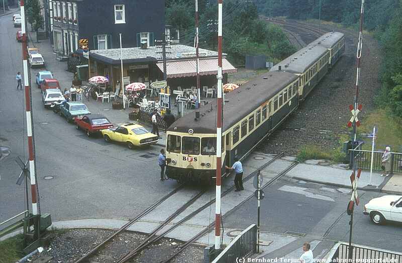 (c) Bernhard Terjung   www.bahnen-wuppertal.de