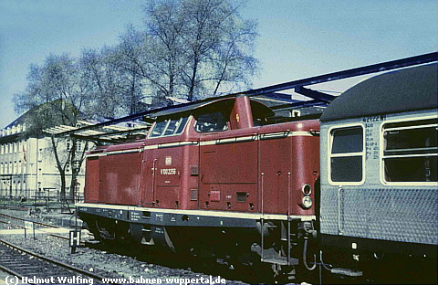 (c) Helmut Wlfing   www.bahnen-wuppertal.de