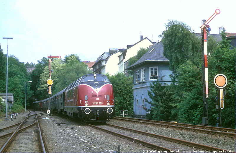 (c) Wolfgang Bgel   www.bahnen-wuppertal.de
