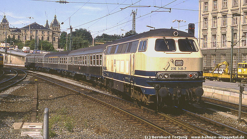 (c) Bernhard Terjung   www.bahnen-wuppertal.de