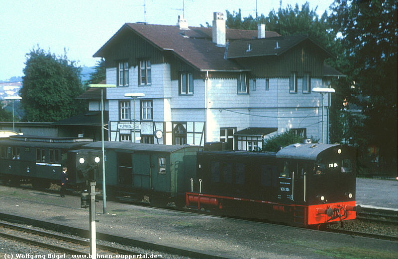 (c) Wolfgang Bgel   www.bahnen-wuppertal.de