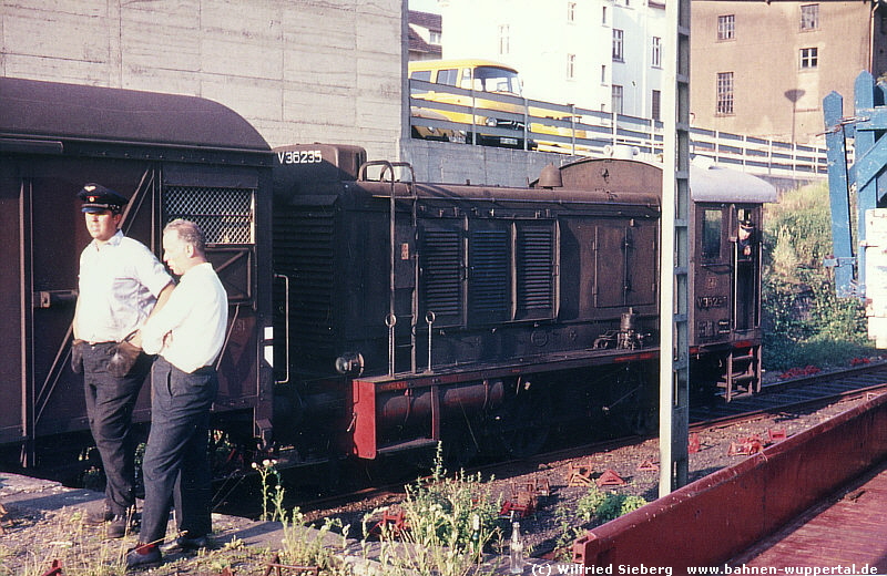 (c) Wilfried Sieberg   www.bahnen-wuppertal.de