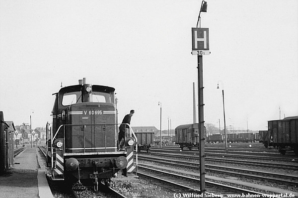 (c) Wilfried Sieberg   www.bahnen-wuppertal.de