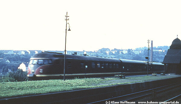 (c) Klaus Hoffmann   www.bahnen-wuppertal.de