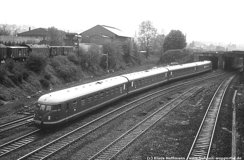 (c) Klaus Hoffmann   www.bahnen-wuppertal.de