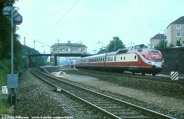 (c) Zeno Pillmann   www.bahnen-wuppertal.de