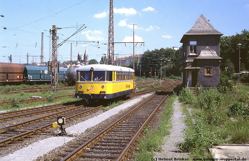 (c) Helmut Brinker   www.bahnen-wuppertal.de