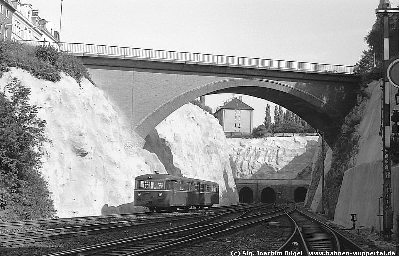 (c) Slg. Joachim B�gel   www.bahnen-wuppertal.de