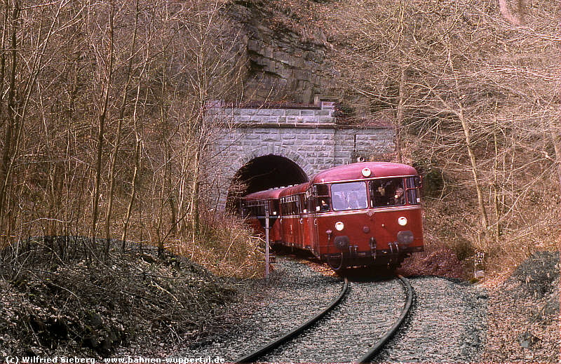 (c) Wilfried Sieberg www.bahnen-wuppertal.de