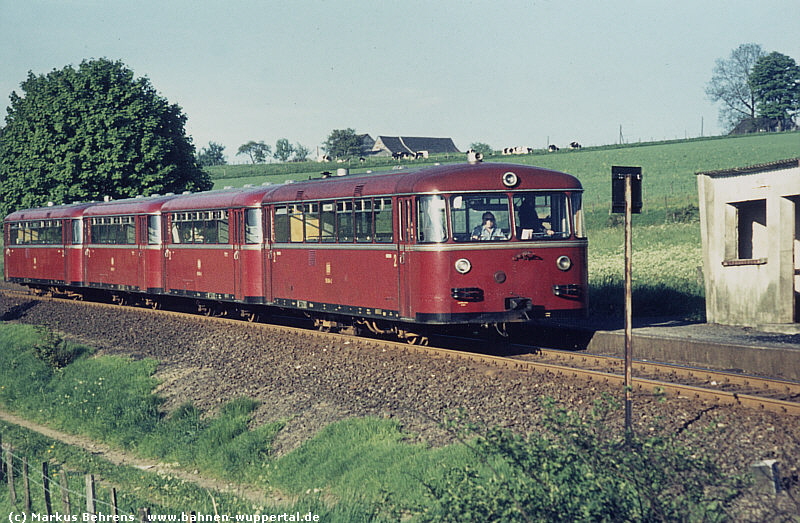 (c) Markus Behrens   www.bahnen-wuppertal.de