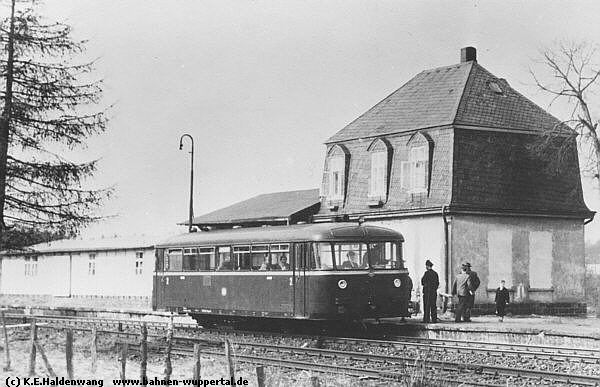 (c) K.E.Haldenwang   www.bahnen-wuppertal.de