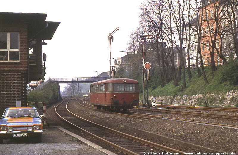 (c) Klaus Hoffmann   www.bahnen-wuppertal.de