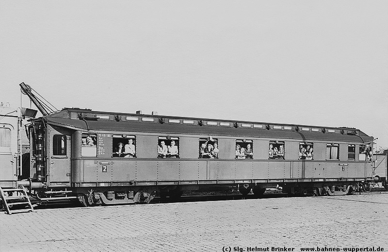 (c) Slg. Helmut Brinker   www.bahnen-wuppertal.de