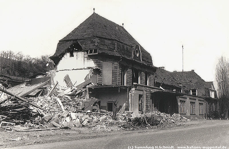 (c) Sammlung H.Schmidt   www.bahnen-wuppertal.de