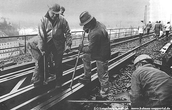 (c) Sammlung M.Malicke   www.bahnen-wuppertal.de