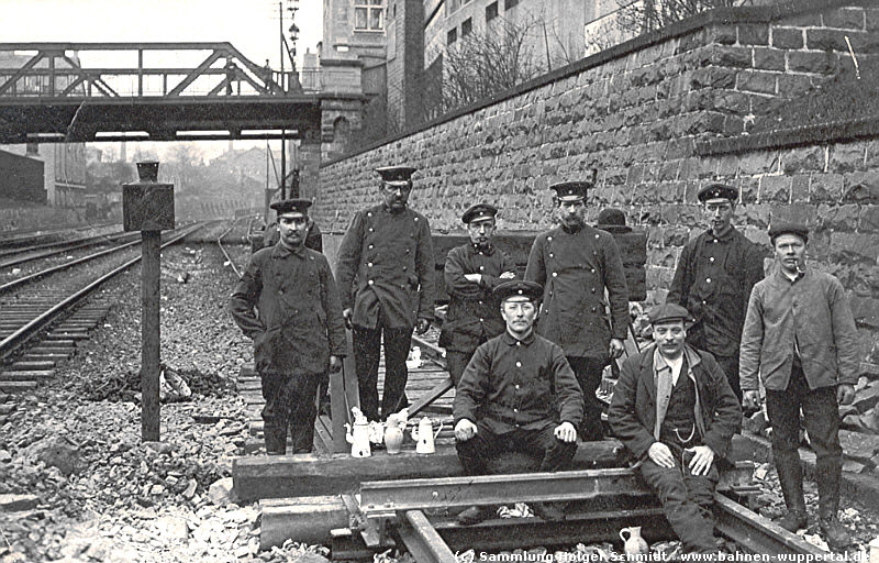 (c) Sammlung Holger Schmidt   www.bahnen-wuppertal.de