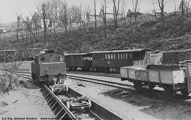 (c) Slg. Helmut Brinker www.bahnen-wuppertal.de