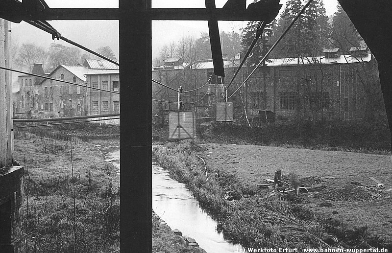 (c) Werkfoto Erfurt   www.bahnen-wuppertal.de