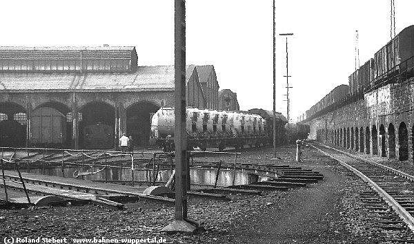 (c) Roland Siebert   www.bahnen-wuppertal.de