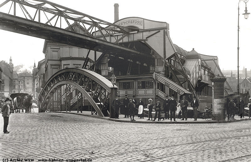 (c) Archiv WSW   www.bahnen-wuppertal.de